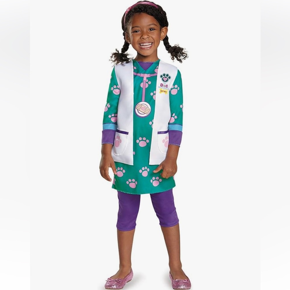 Disney Doc McStuffins Pet Vet costume NEW Halloween costume M 7-8 dress up